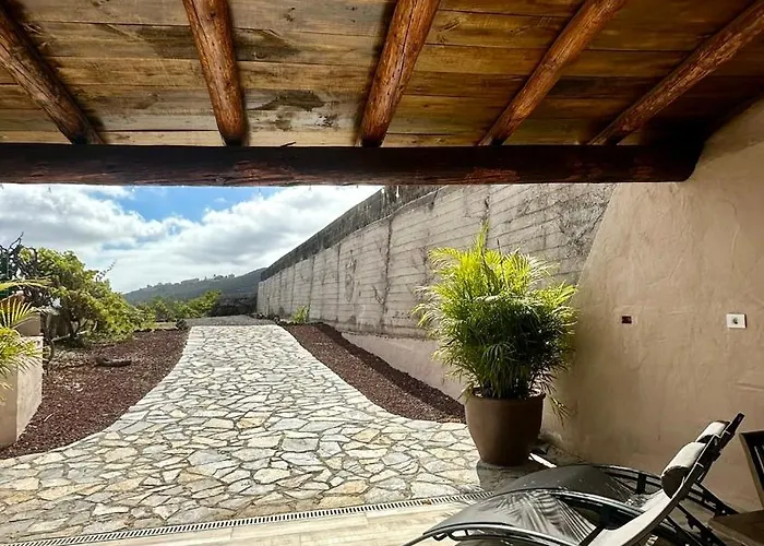 Casa Del Tanque * 格拉纳迪利亚-德阿沃纳