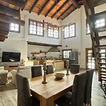 Casa Del Tanque